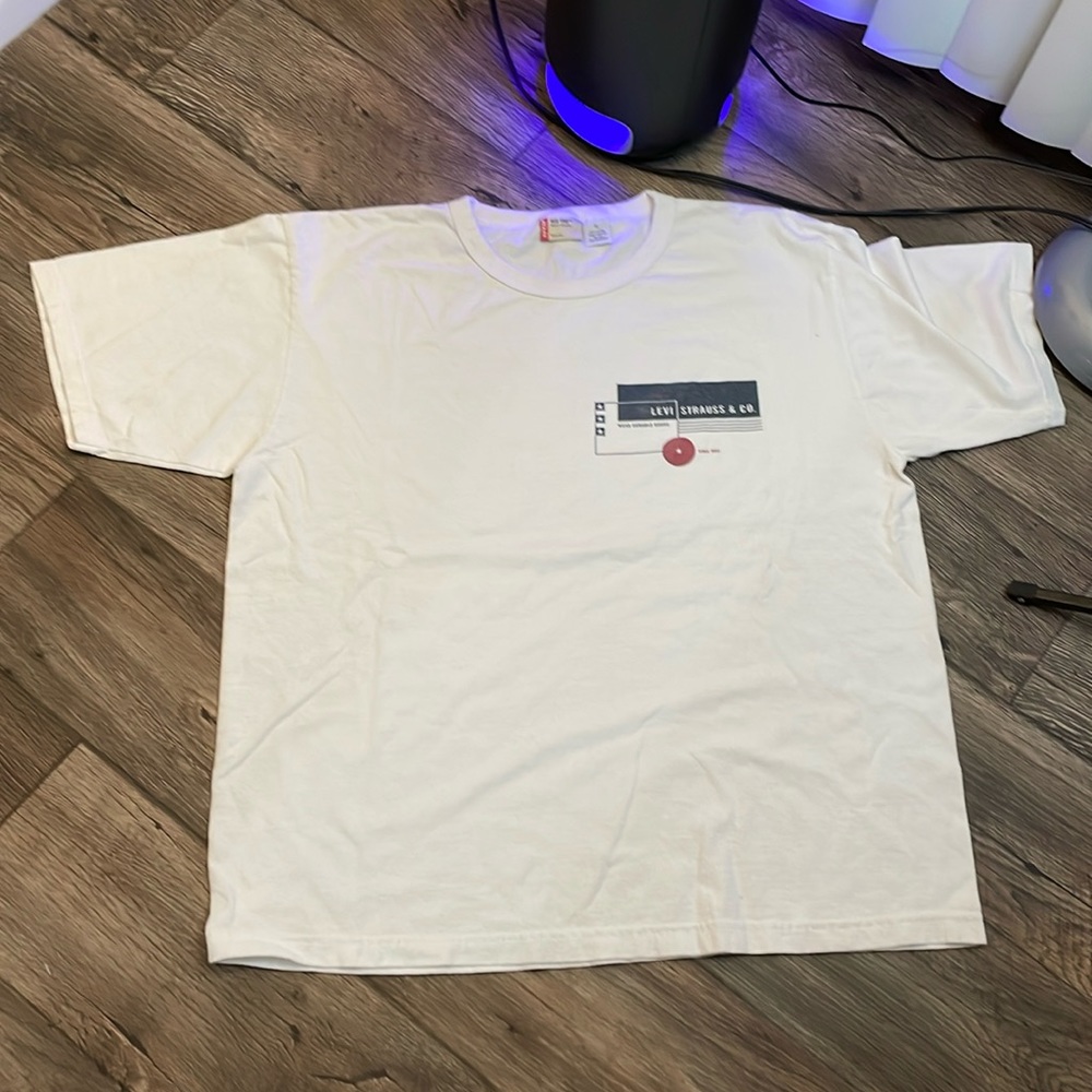 Men’s t-shirt